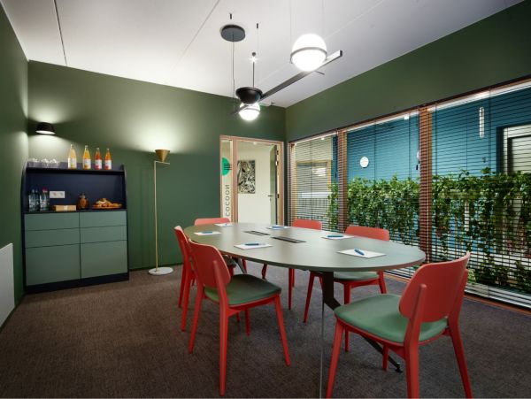img-2-slick-bureaux-crop.jpg